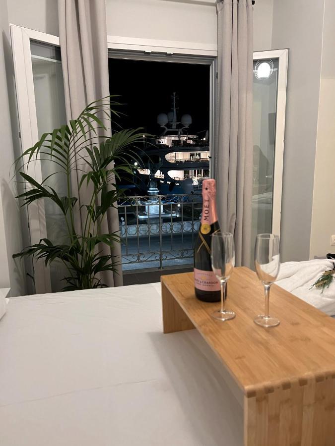 The Nook Suite 에르무폴리 외부 사진