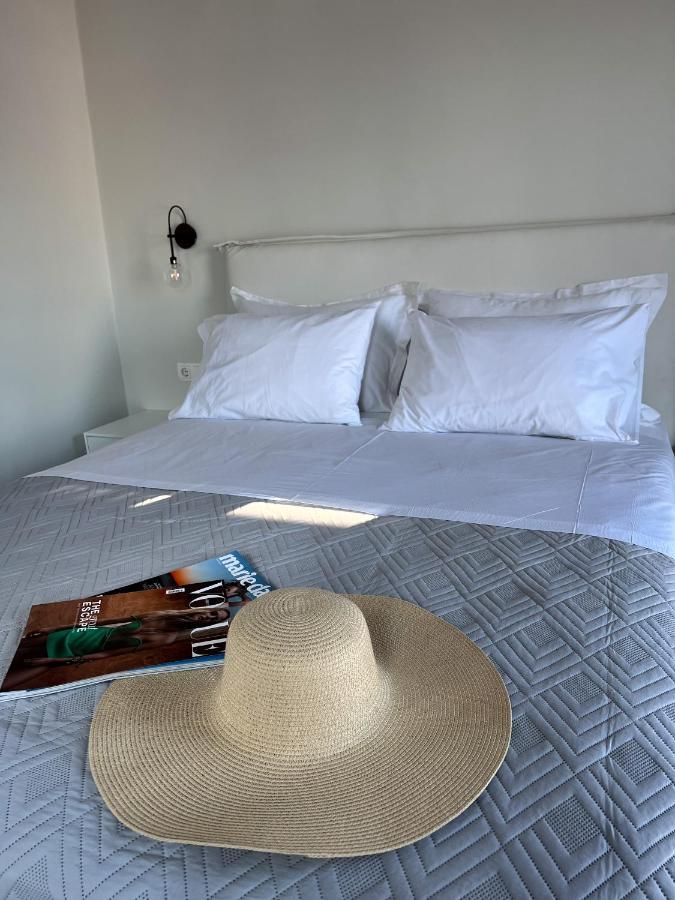 The Nook Suite 에르무폴리 외부 사진