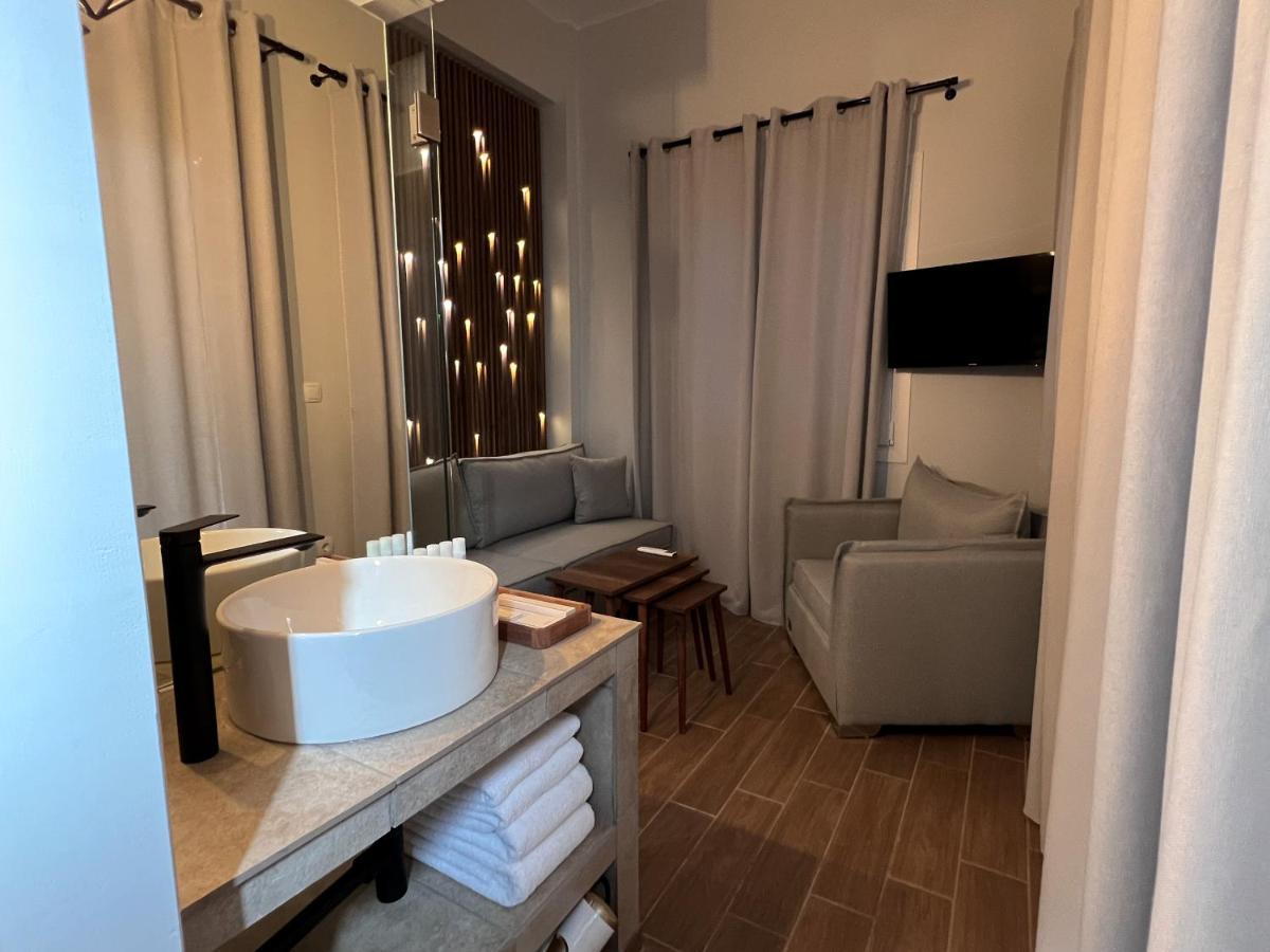 The Nook Suite 에르무폴리 외부 사진