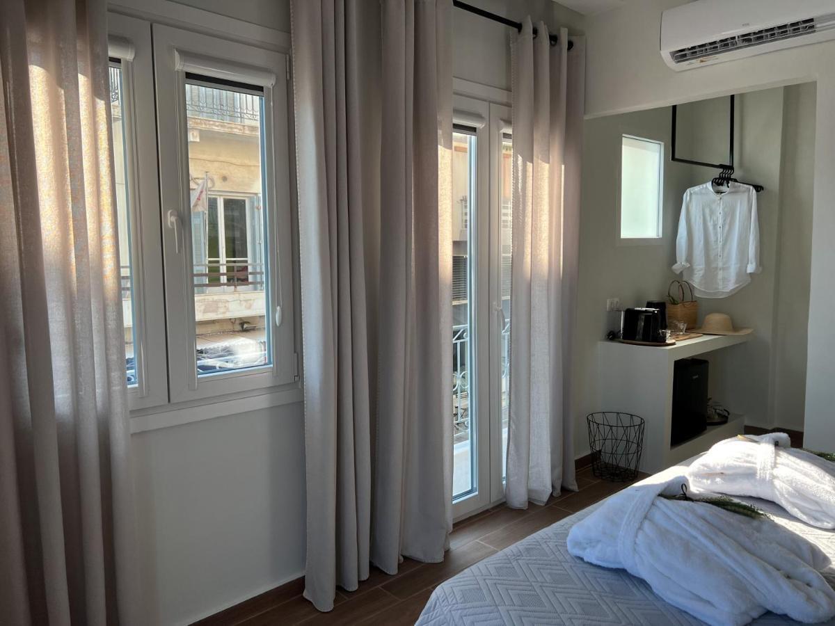 The Nook Suite 에르무폴리 외부 사진